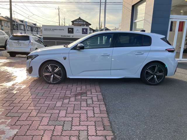 308 GT MHEV オケナイトホワイト7枚目