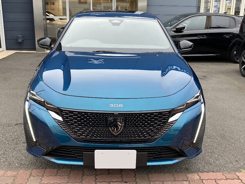 308 GT MHEV オブセッションブルー1枚目