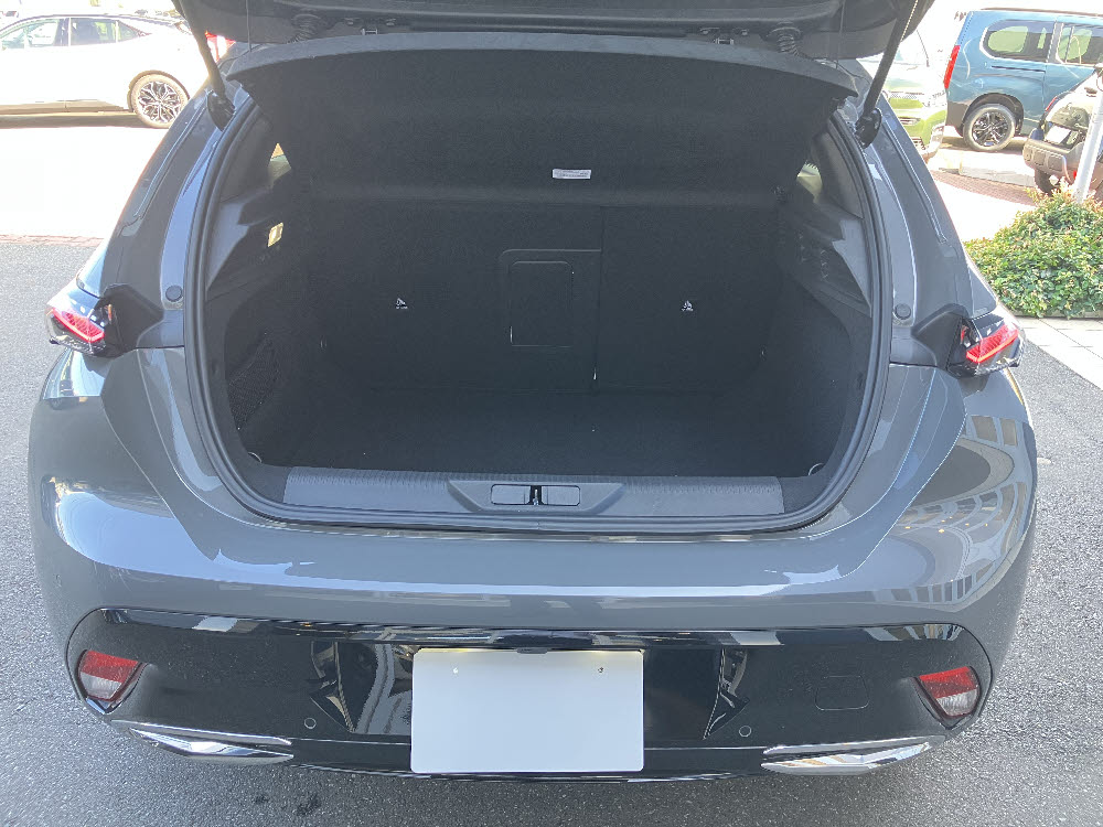 308 SELENIUM EDITION限定車 MHEV <試乗9枚目