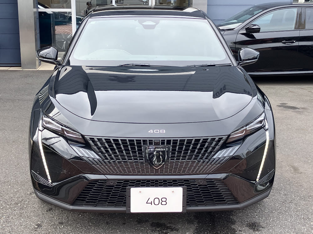 408 GT MHEV ペルラネラブラック<試乗車1枚目