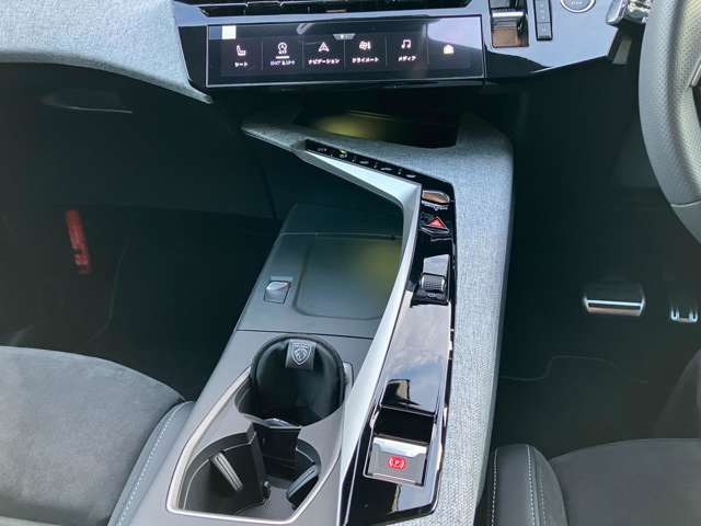 3008 GT MHEV インガロブルー17枚目