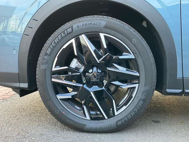 3008 GT MHEV インガロブルー8枚目