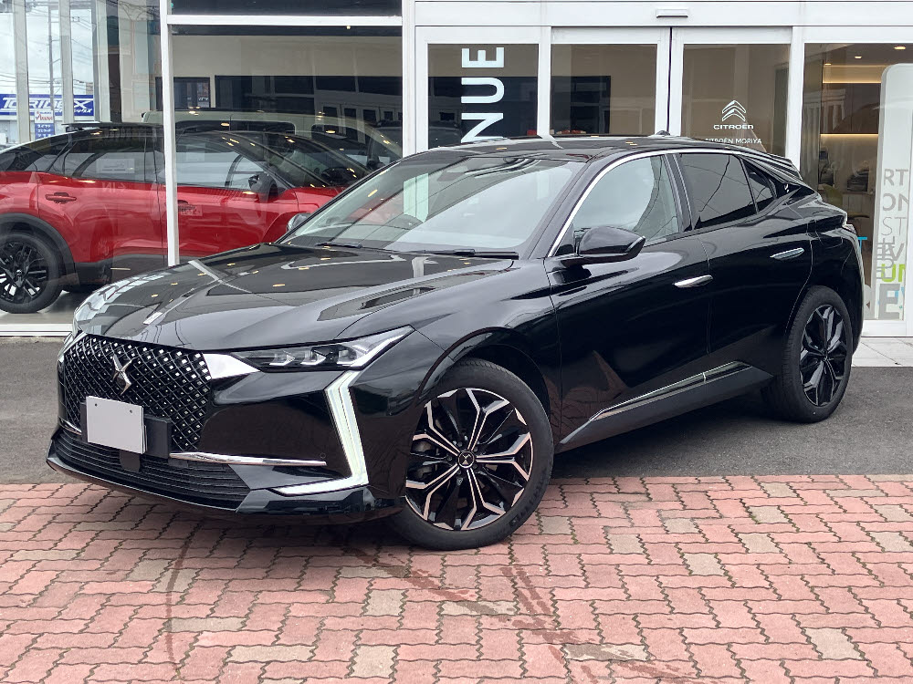 DS4 RIVOLI E-TENSE　PHV　ブラック