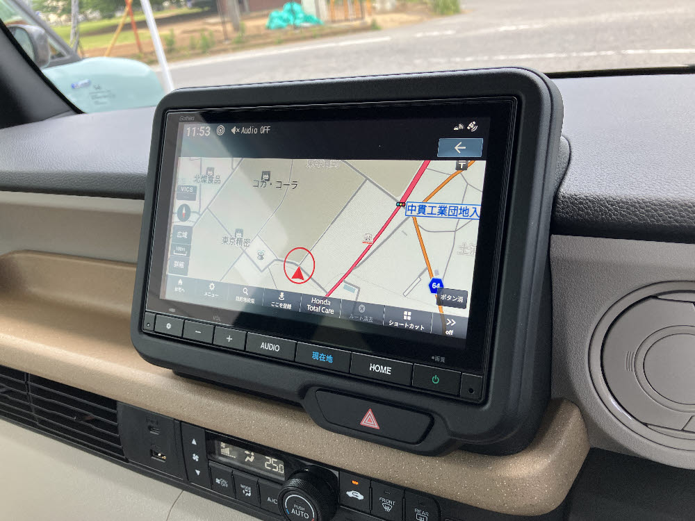 ホンダ　N BOX　8インチナビ14枚目