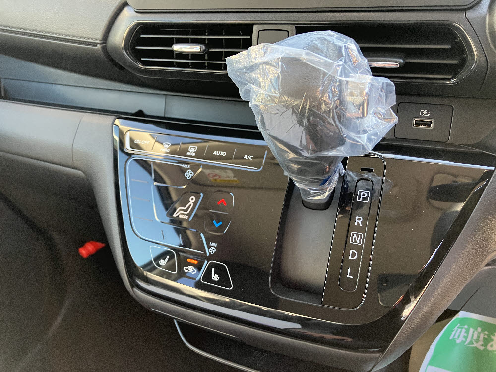 ミツビシ　ｅｋクロス　G　ODレス12枚目