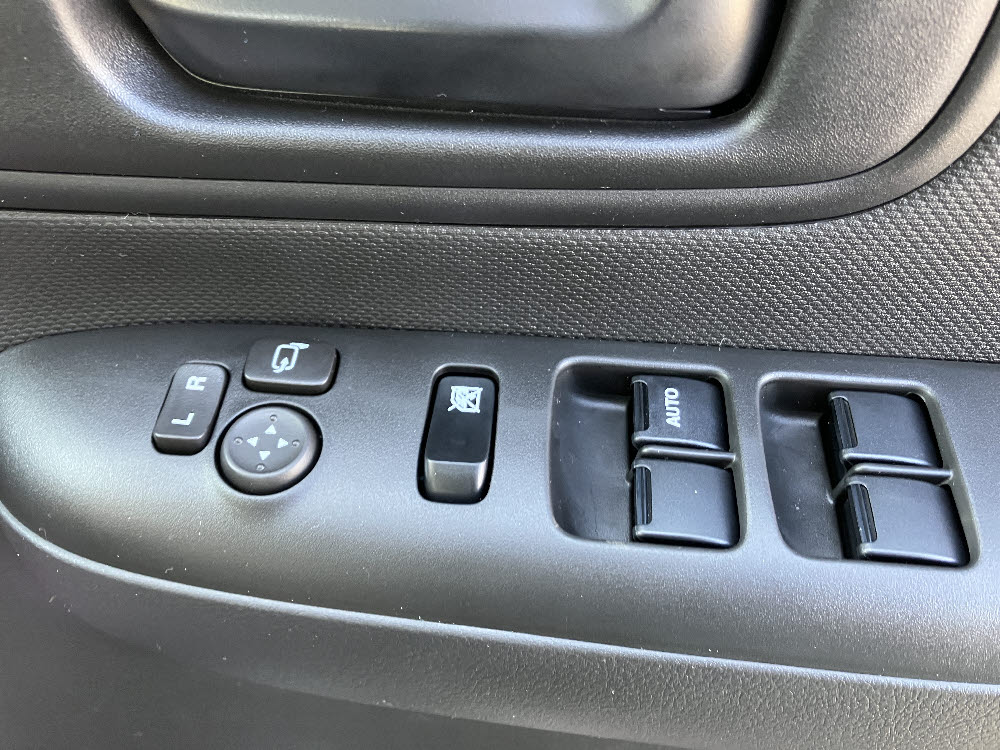 スズキ　ワゴンRスマイル S 2WD　ODレス4枚目