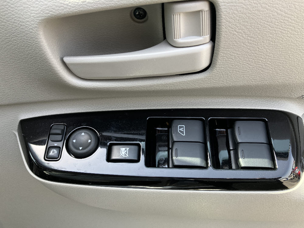 ニッサン　ルークス X　ODレス4枚目