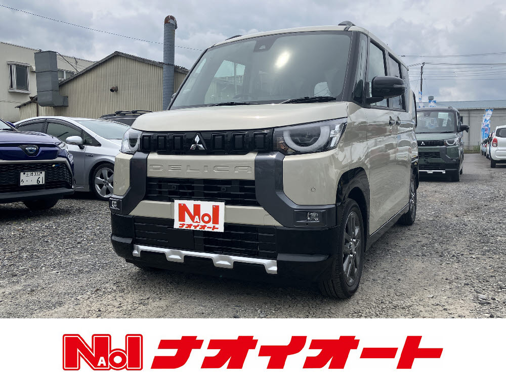 デリカミニ G Premium