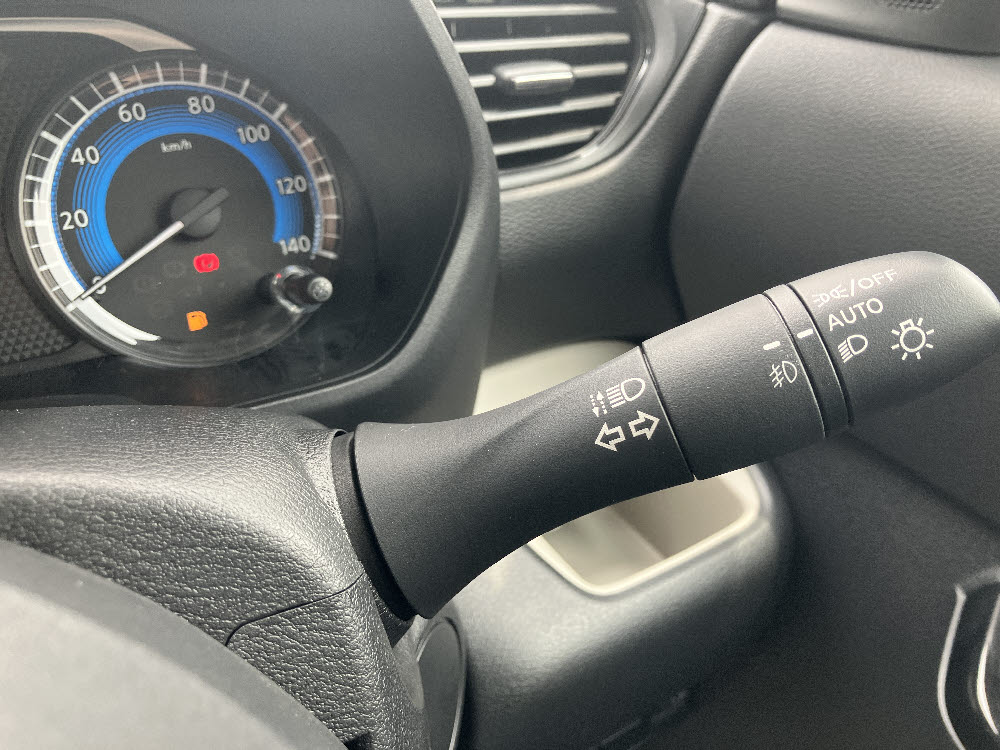 ミツビシ　デリカミニ G Premium7枚目