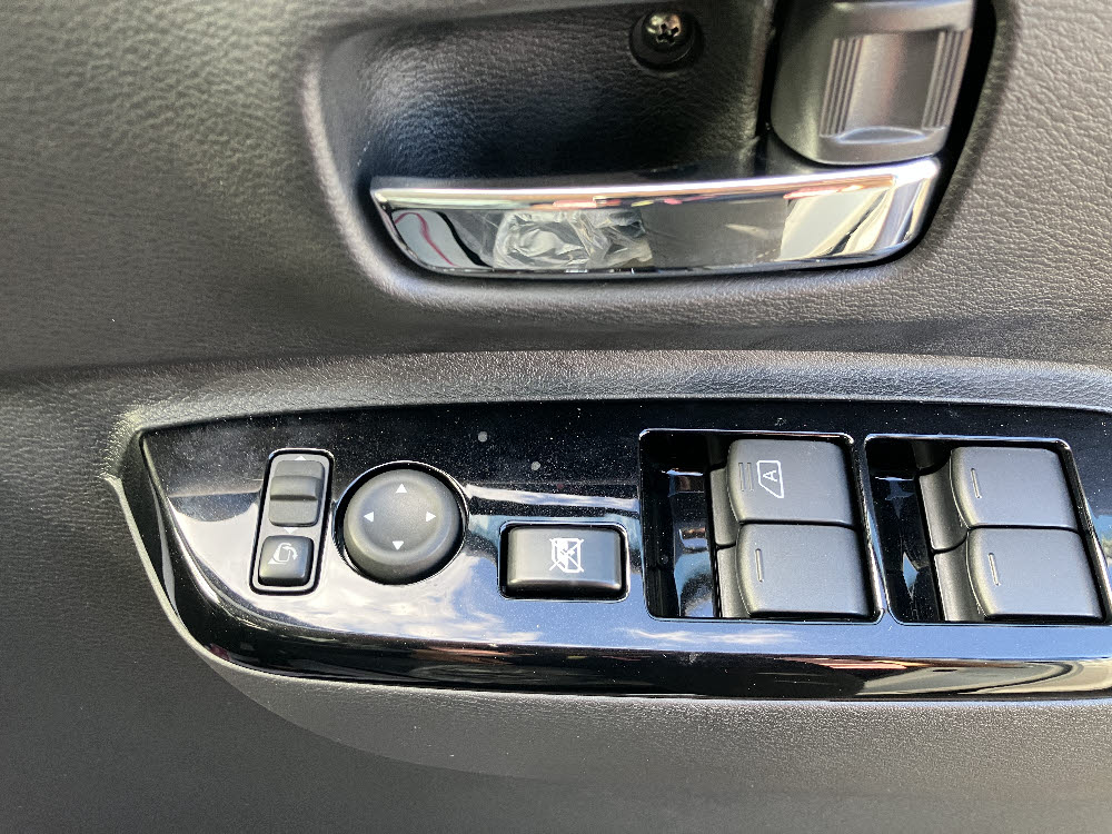 ミツビシ　デリカミニ　G　ODレス14枚目