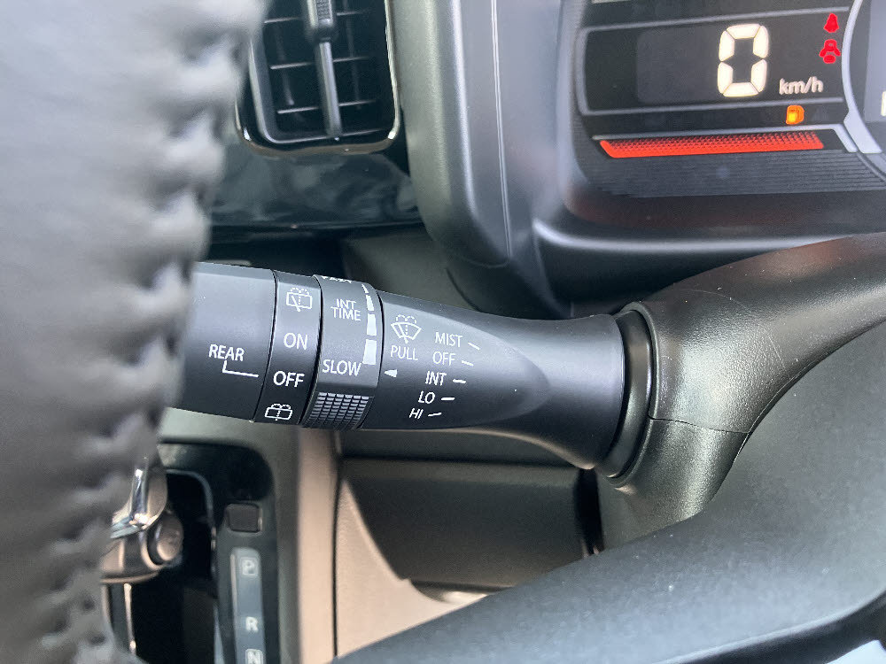 スズキ　スペーシアギア　XZ 2WD 全方位ナビ付9枚目