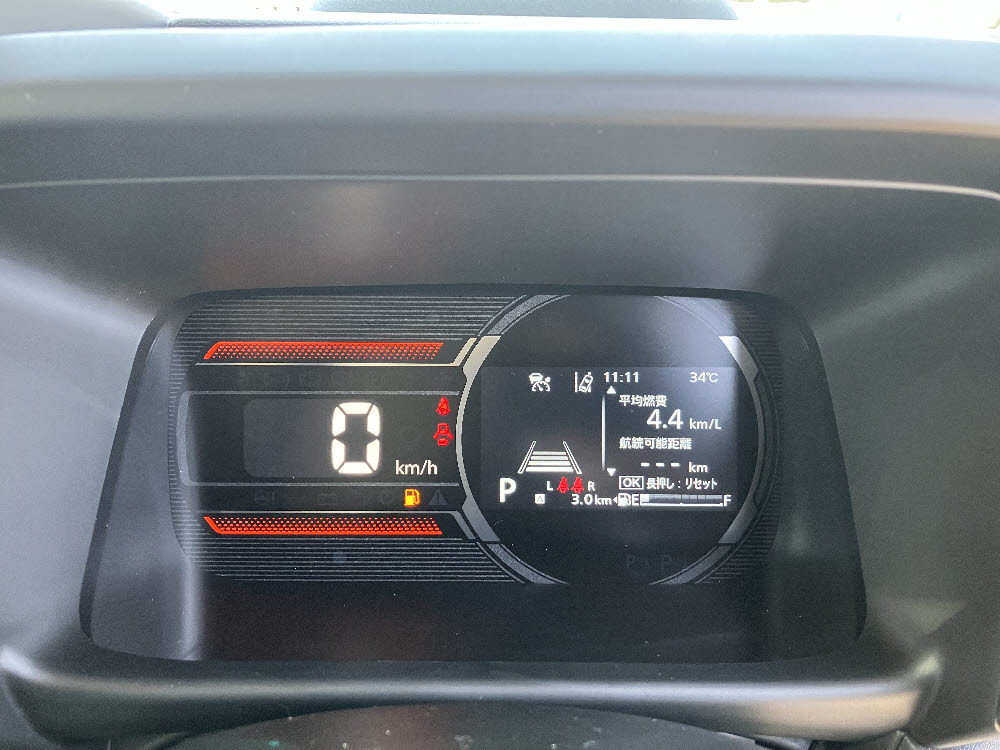 スズキ　スペーシアギア　XZ 2WD 全方位ナビ付12枚目