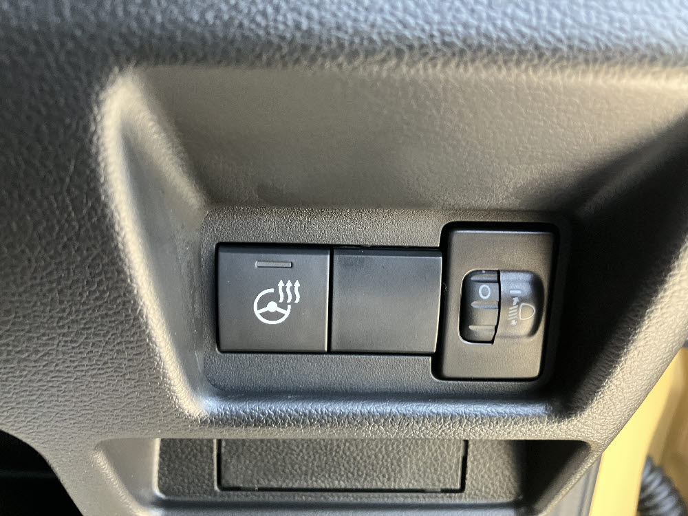 スズキ　スペーシアギア　XZ 2WD 全方位ナビ付7枚目