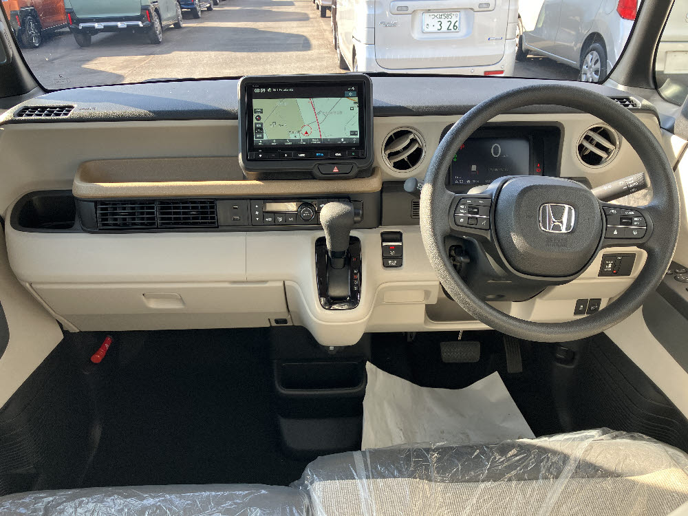 ホンダ　Ｎ ＢＯＸ 8インチナビ　4枚目