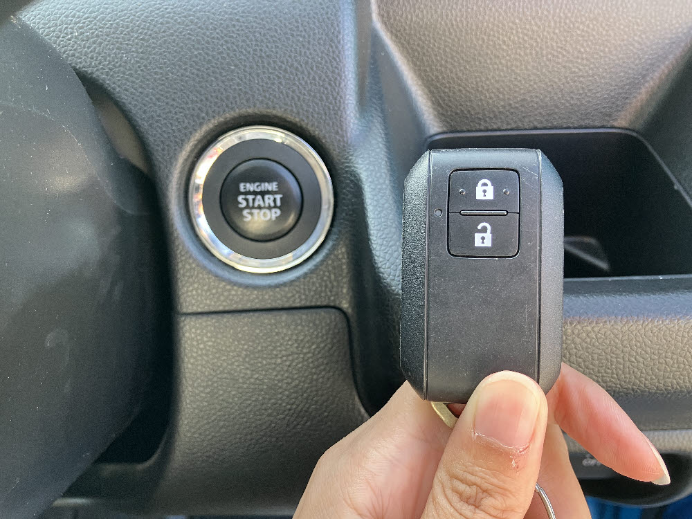 スズキ　ワゴンRHYBRID FZ セーフティパッケージ9枚目