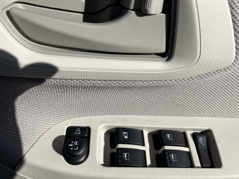 ダイハツ　ムーヴ　L-SAⅢ5枚目