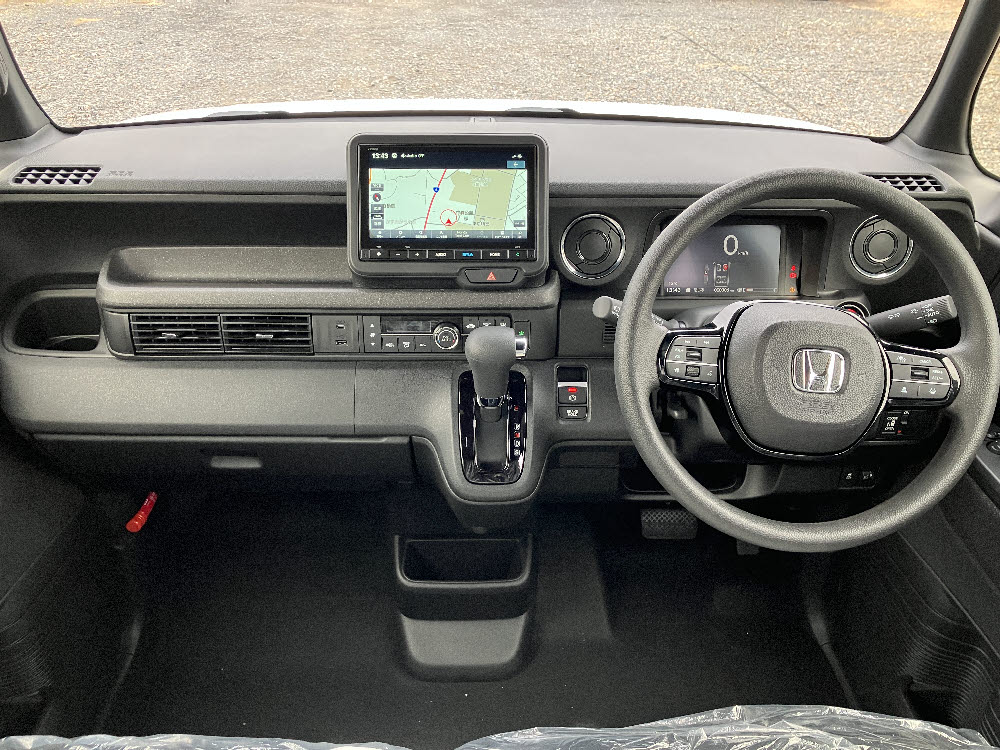 ホンダ　Ｎ ＢＯＸカスタム 8インチナビ(VMX-245ZFEi)3枚目