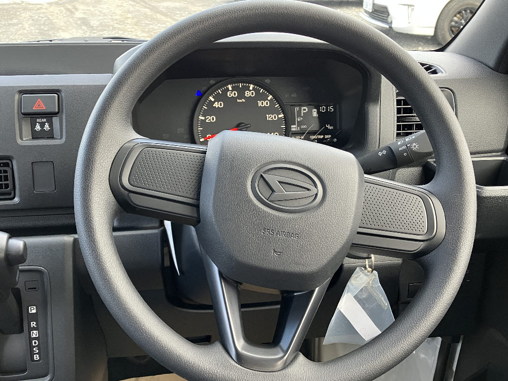 ダイハツ　ハイゼットカーゴ デラックス 純FMAM5枚目