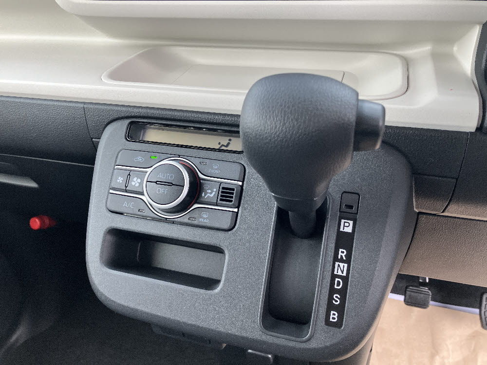 ダイハツ　ムーヴキャンバス　ストライプスX ODレス14枚目