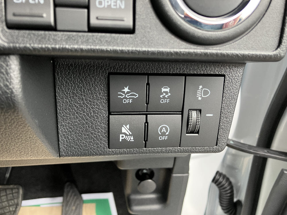 ダイハツ　ムーヴキャンバス　ストライプスX ODレス8枚目