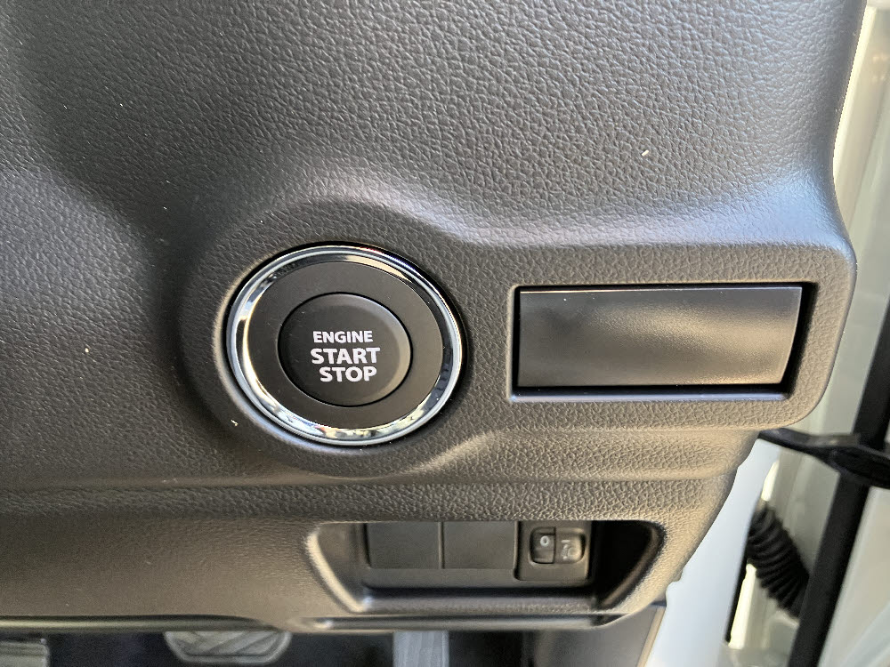 スズキ　スペーシア　HYBRID G7枚目