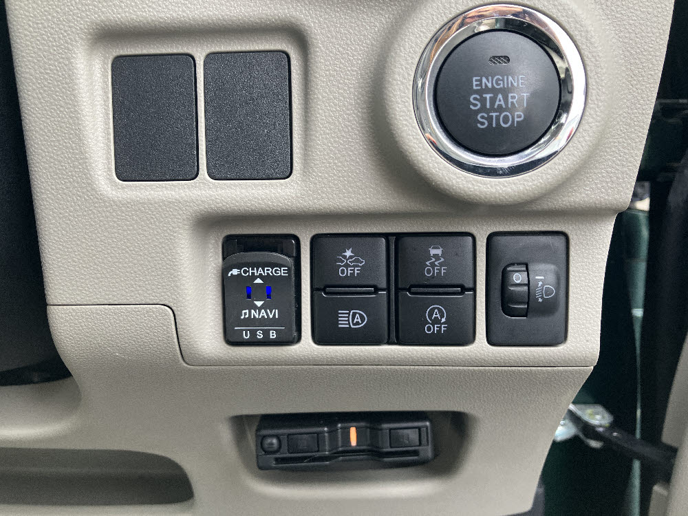 ダイハツ　キャスト スタイル　G-SAⅢ7枚目