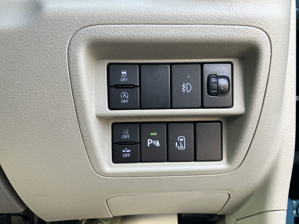 スズキ　エブリィワゴン PZターボ HR 2WD10枚目