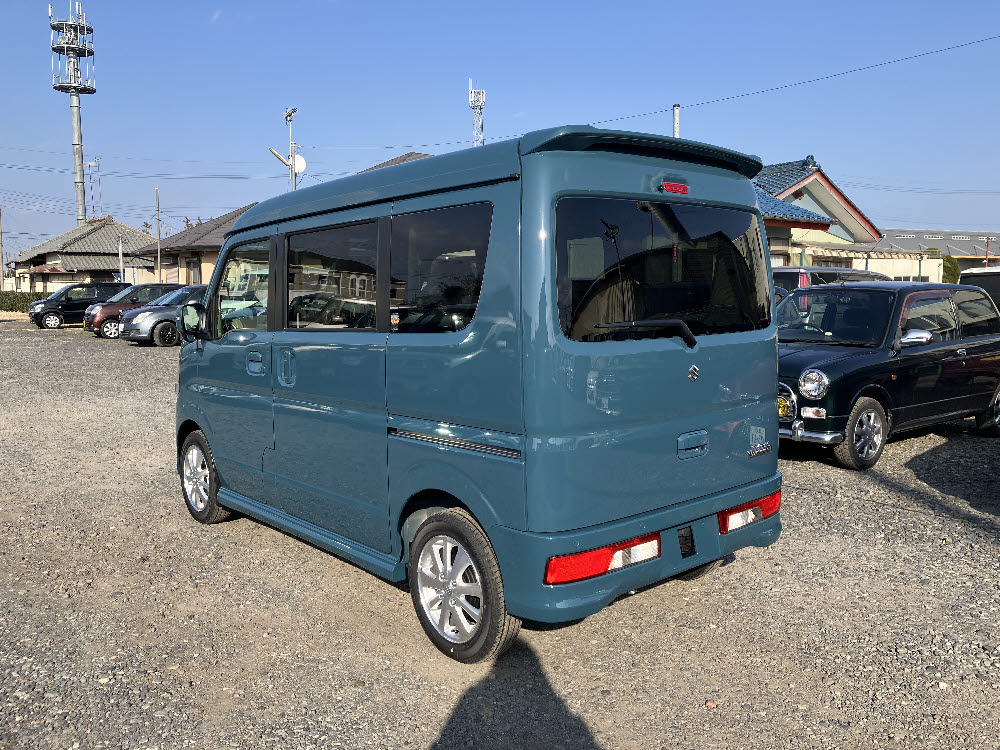 スズキ　エブリィワゴン PZターボ HR 2WD3枚目