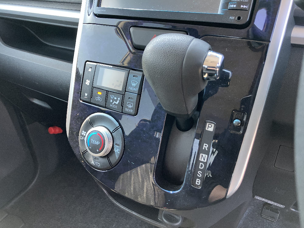 ダイハツ　タントカスタム　XトップED　SAⅡ14枚目