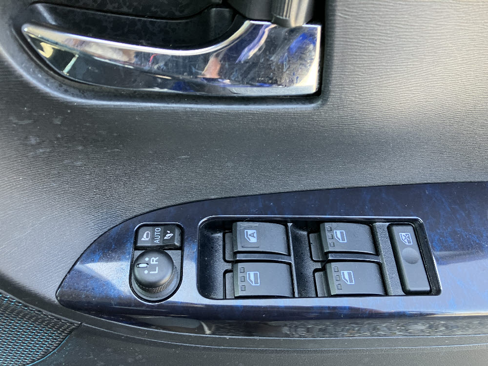 ダイハツ　タントカスタム　XトップED　SAⅡ5枚目