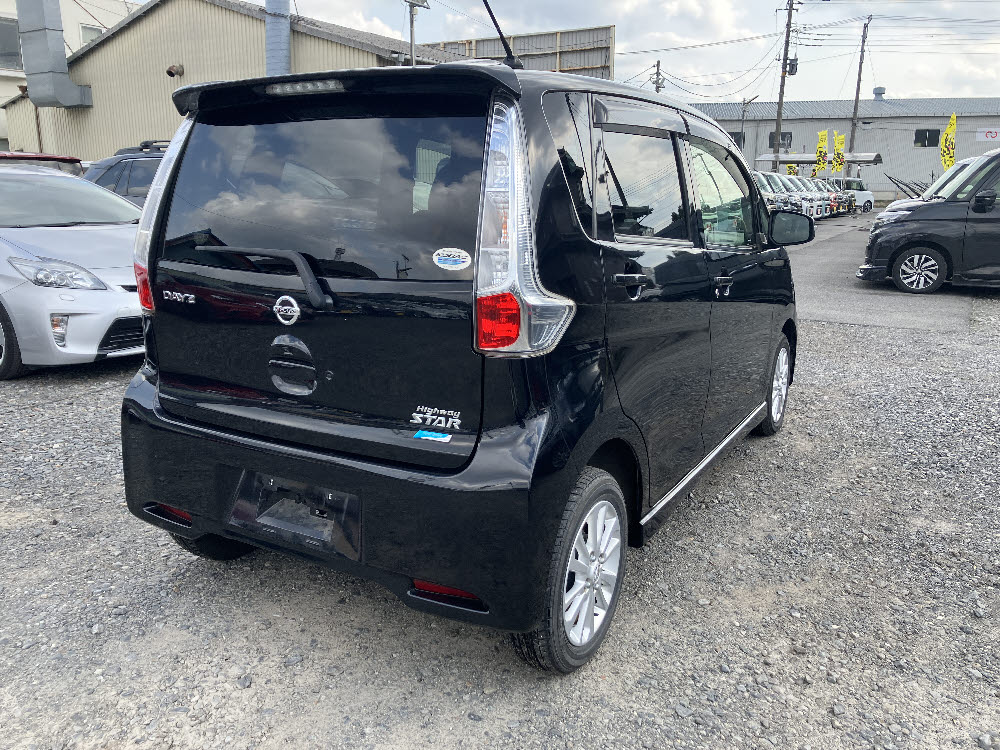 ニッサン　デイズ　ハイウェイスターX1枚目