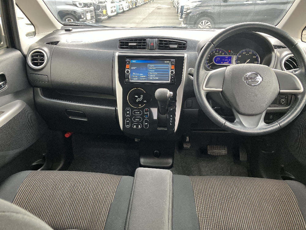 ニッサン　デイズ　ハイウェイスターX4枚目