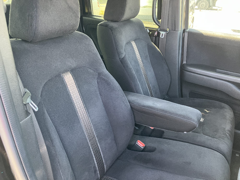 ホンダ　Ｎ ＢＯＸカスタム G・Lホンダセンシング19枚目