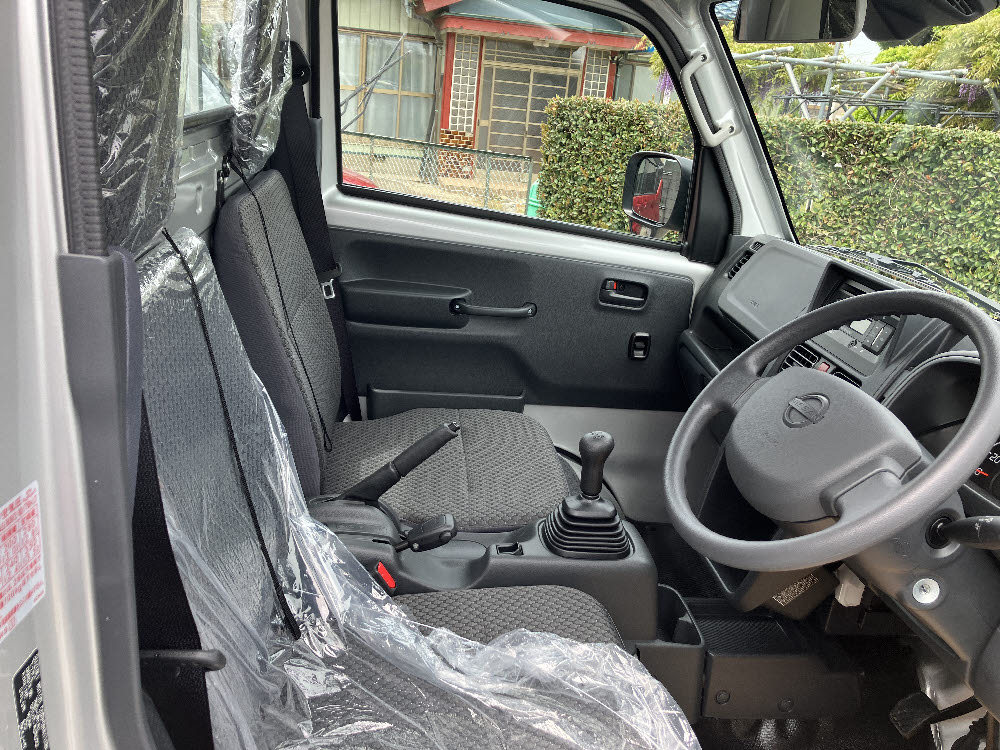 ニッサン NT100クリッパー GX パートタイム4WD 5MT15枚目