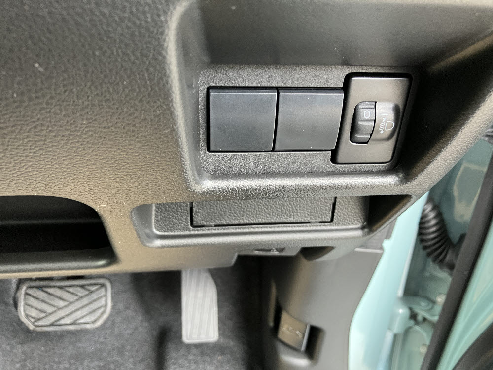 スズキ スペーシア HYBRID G8枚目