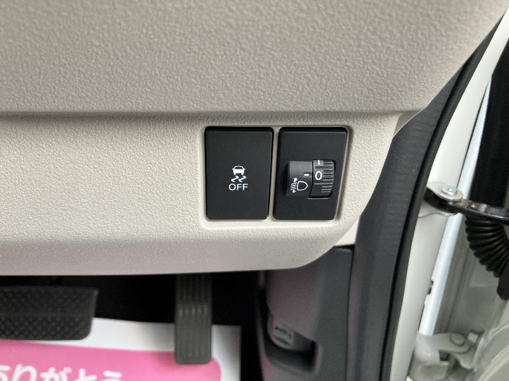 ホンダ　Ｎ ＢＯＸ 10枚目