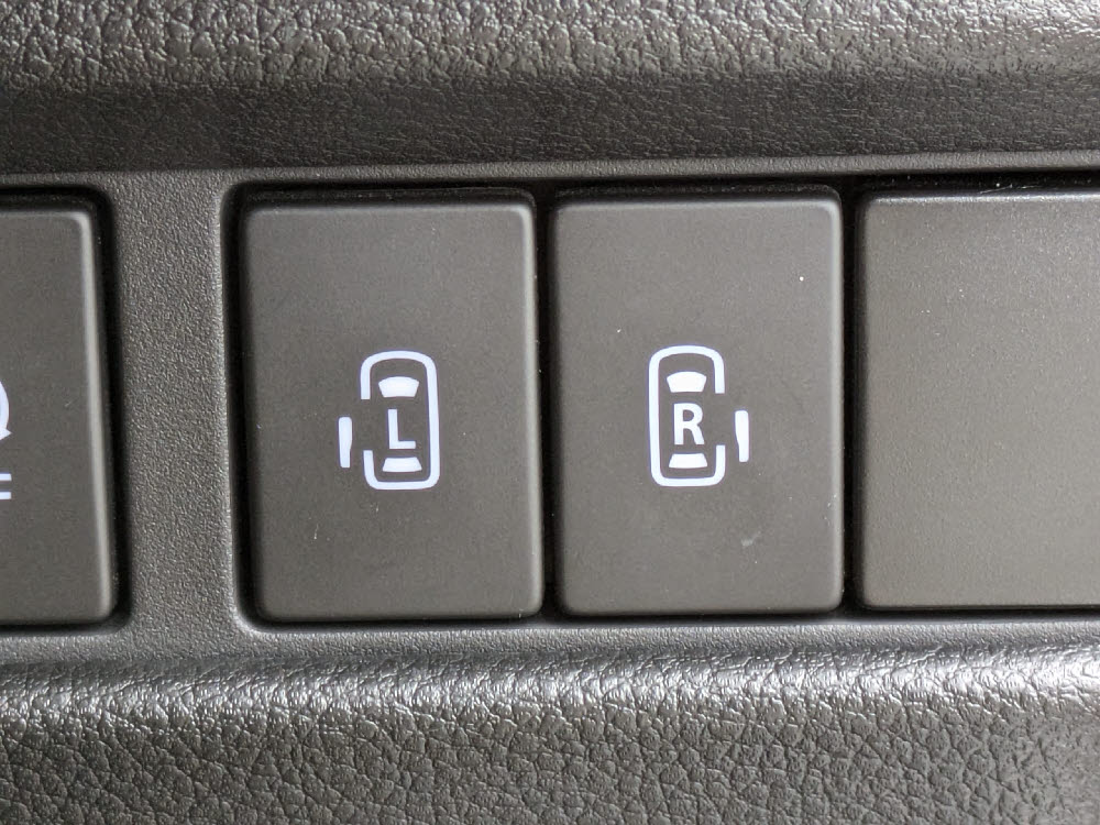 スズキ　スペーシアカスタム　HYBRID　XSタ-ボ8枚目