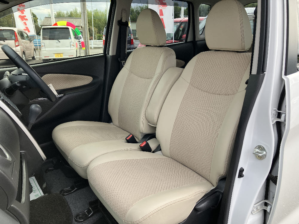 ニッサン　デイズハイウェイスターX プレミアムセレクション3枚目