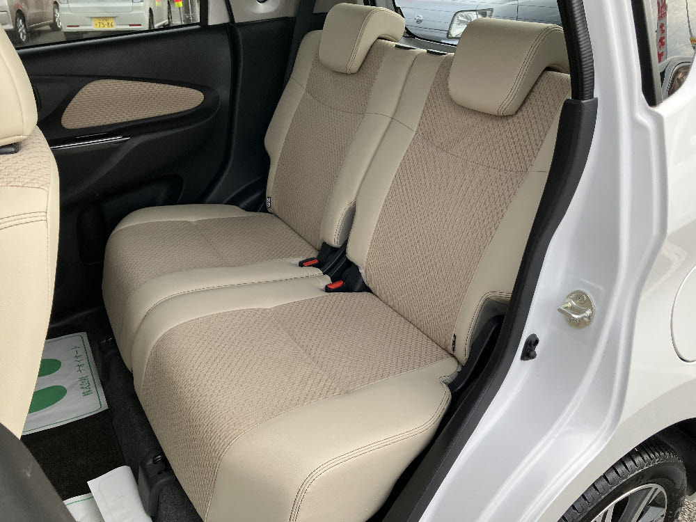 ニッサン　デイズハイウェイスターX プレミアムセレクション4枚目