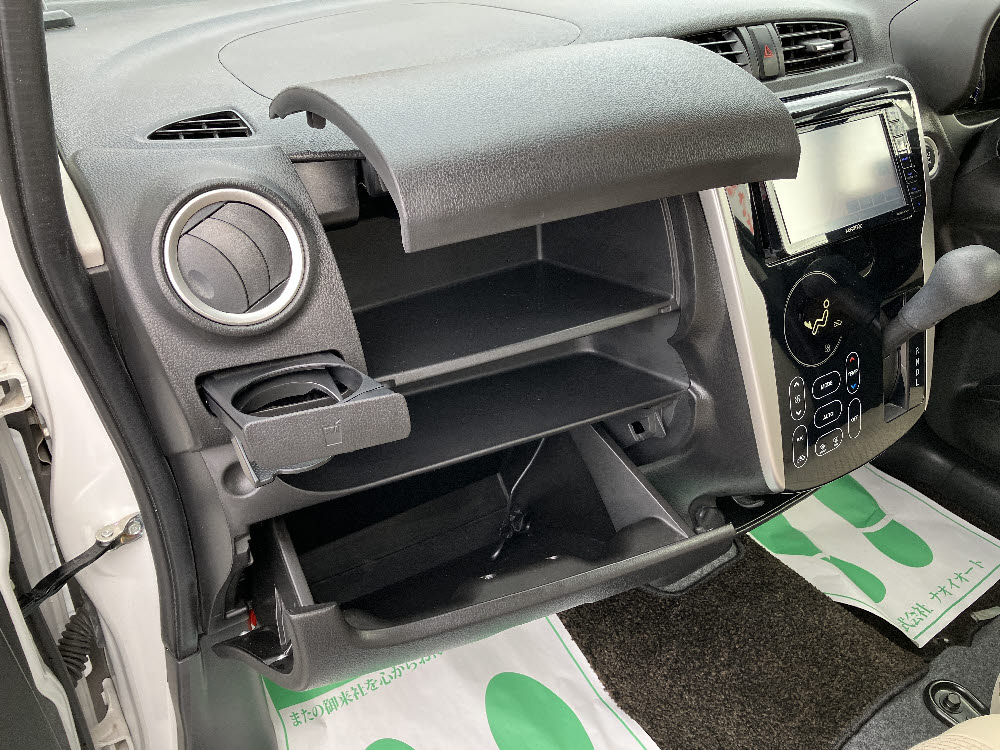 ニッサン　デイズハイウェイスターX プレミアムセレクション7枚目