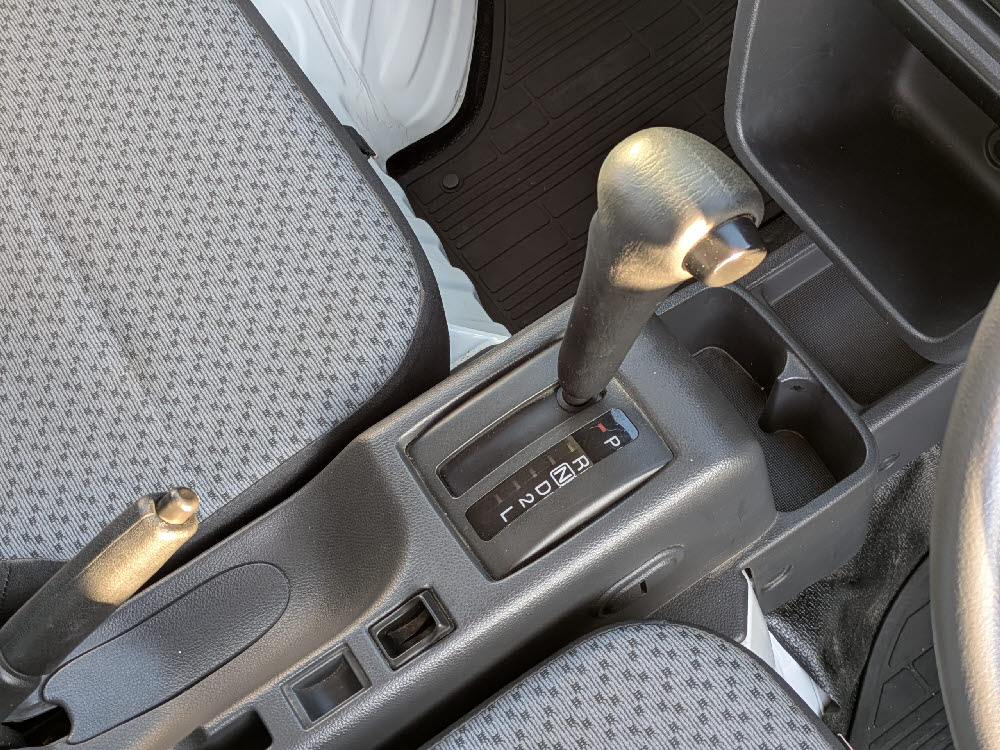 ニッサン　ＮＴ１００クリッパー　DX17枚目