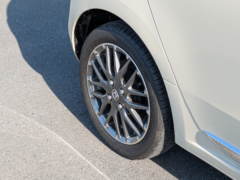 ホンダ　Ｎ ＯＮＥ　プレミアムツアラー7枚目