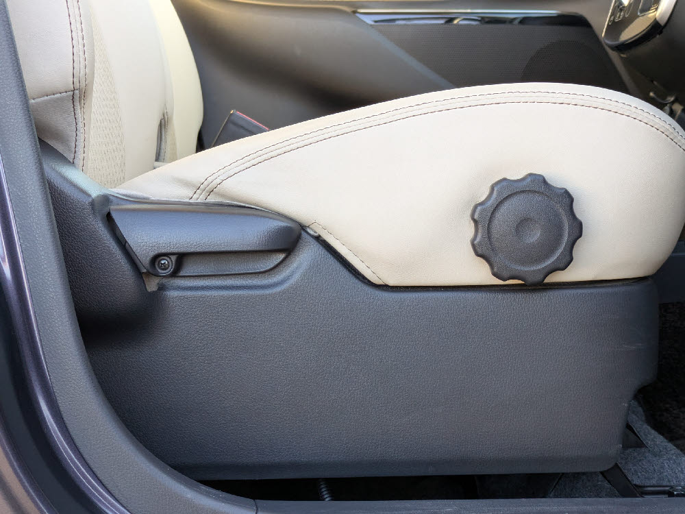 ニッサン　デイズ　ハイウェイスター X プレミアムセレクション13枚目