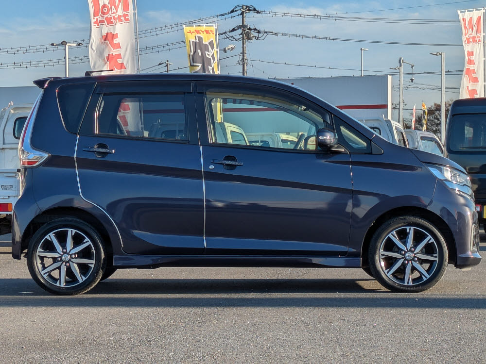 ニッサン　デイズ　ハイウェイスター X プレミアムセレクション2枚目