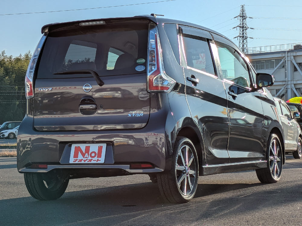 ニッサン　デイズ　ハイウェイスター X プレミアムセレクション3枚目