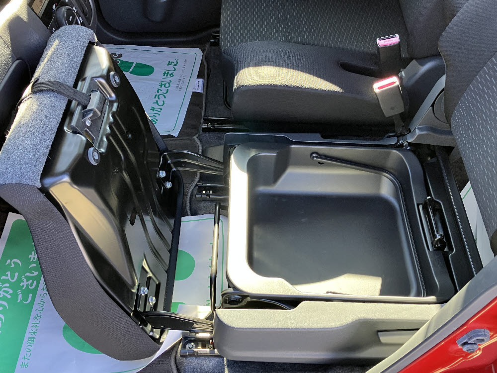 マツダ　フレアワゴンカスタムスタイル XT11枚目