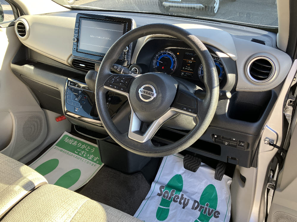 ニッサン　デイズ　X18枚目