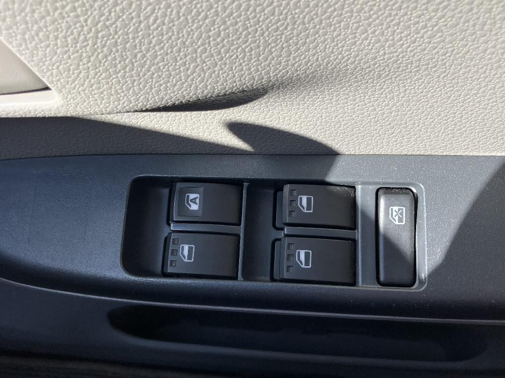 ダイハツ　ミライース　L-SA18枚目