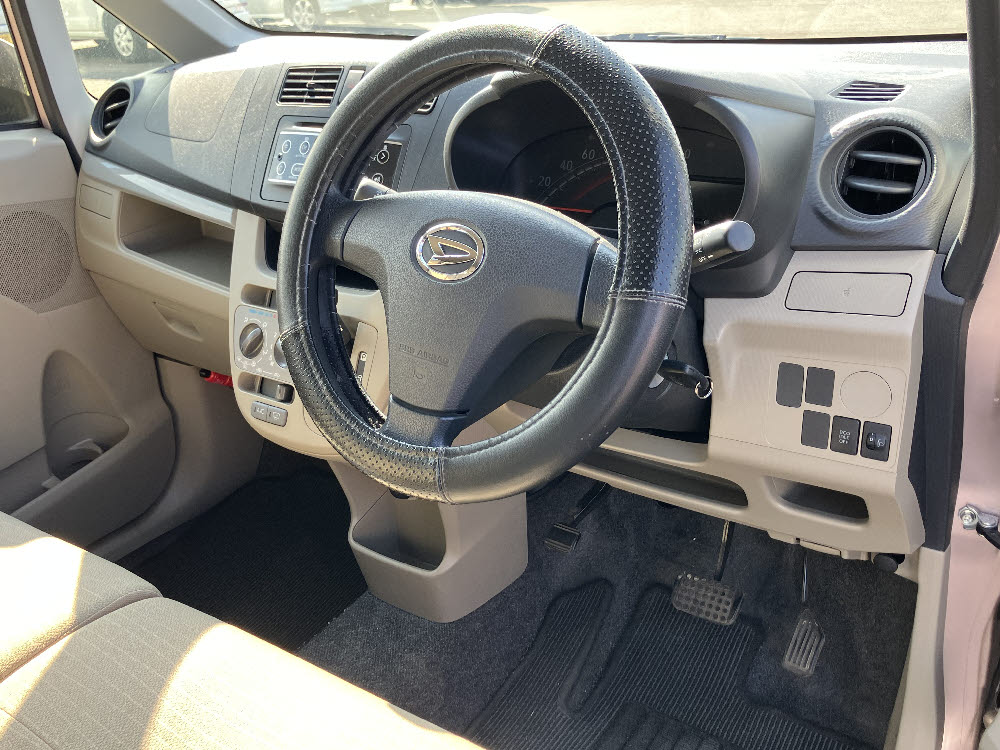 ダイハツ　ムーヴ　L3枚目