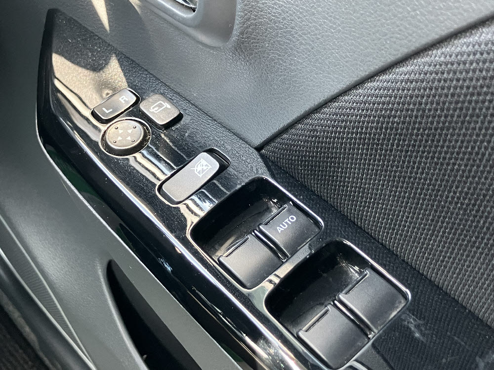 マツダ　フレア　カスタムスタイル　HS Sエネチャージ13枚目